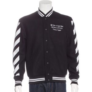 Off White c/o Virgil Abloh Fall Winter 2015-2016 “Meadow Heights”